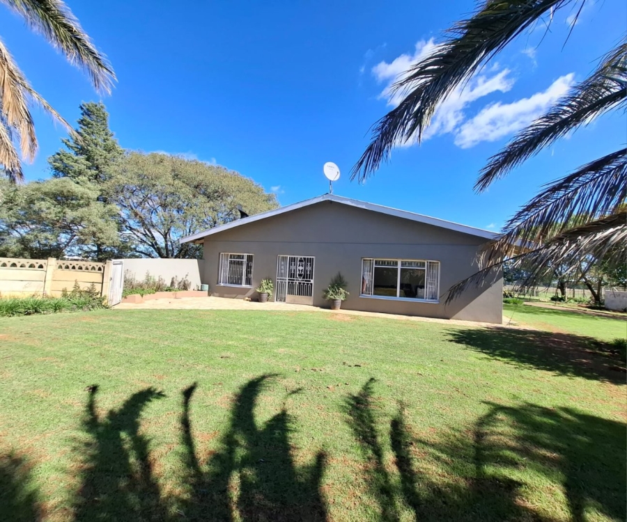4 Bedroom Property for Sale in Bloemdal Free State